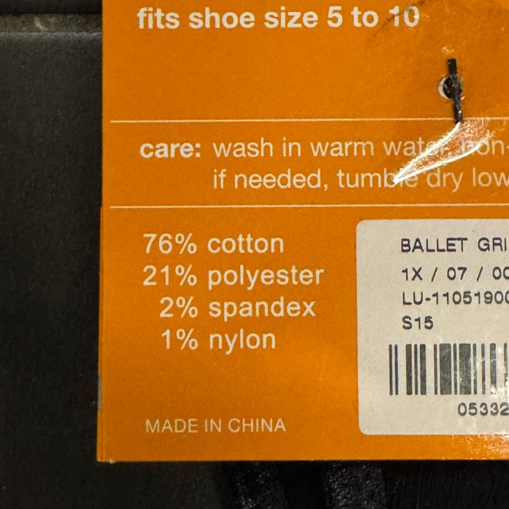 Lucy ballet grip sock - Picture 5 of 5